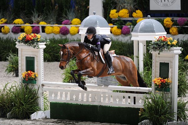 WIHS3-10-31-10-Cl123-LgPnyHtr-9860-MTPockets-AlexBukowski-DDeRosaPhoto.jpg