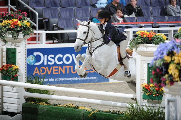 WIHS3-10-31-10-Cl123-LgPnyHtr-9886-Hallelujah-CloeHymowitz-DDeRosaPhoto.jpg