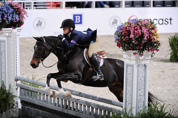 WIHS3-10-31-10-Cl123-LgPnyHtr-9936-Stella-RachelTavelman-DDeRosaPhoto.jpg