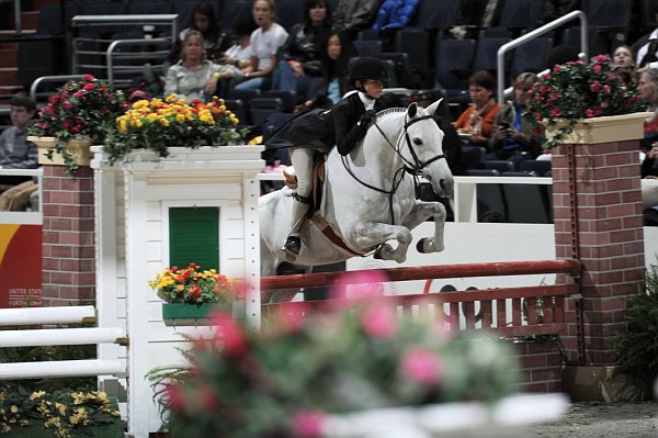 WIHS3-10-31-10-Cl124-LgPnyHtr-9985-Hallelujah-CloeHymowitz-DDeRosaPhoto.jpg