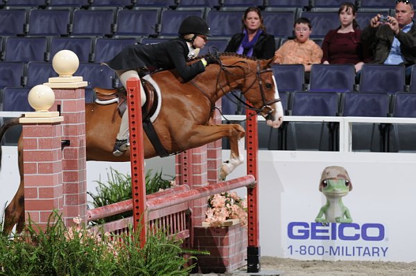 WIHS4-10-31-10-Cl124-LgPnyHtr-0004-Chakko-AllisonToffolon-DDeRosaPhoto.jpg