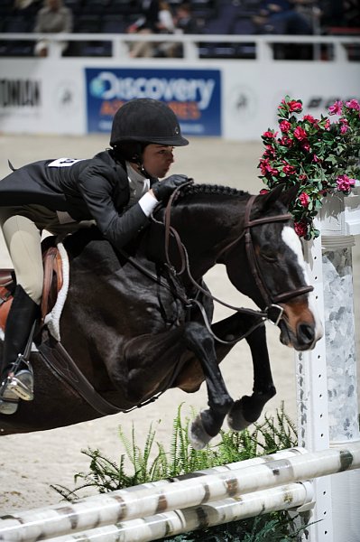 WIHS4-10-31-10-Cl124-LgPnyHtr-0092-NotoriousR-AnnaCardelfe-DDeRosaPhoto.jpg