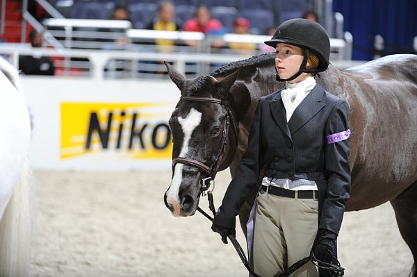 WIHS4-10-31-10-Cl124-LgPnyHtr-0124-MokooJumbee-AliTritschler-DDeRosaPhoto.jpg