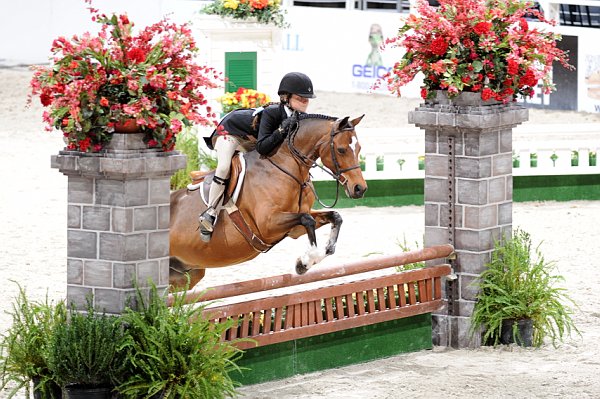 WIHS3-10-31-10-Cl114-MedPnyHtr-9708-PosterBoy-HelenGraves-DDeRosaPhoto.jpg