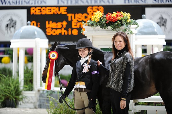 WIHS3-10-31-10-MedPnyHtrChamp-9792-Tuscany-SophieMichaels-DDeRosaPhoto.jpg