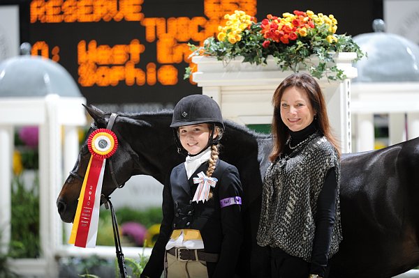 WIHS3-10-31-10-MedPnyHtrChamp-9793-Tuscany-SophieMichaels-DDeRosaPhoto.jpg