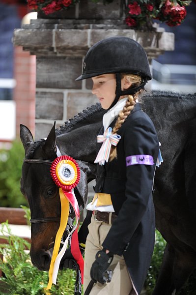 WIHS3-10-31-10-MedPnyHtrChamp-9796-Tuscany-SophieMichaels-DDeRosaPhoto.jpg