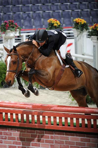 WIHS2-10-27-10-Cl44-RgWkgHtrStke-0347-Overseas-JohnFrench-DDeRosaPhoto.jpg