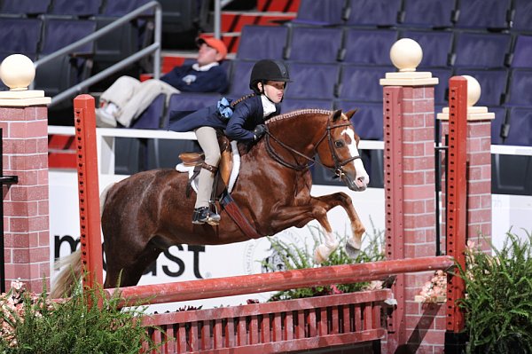 WIHS3-10-31-10-9326-Ballou-DaisyFarish-DDeRosaPhoto.jpg