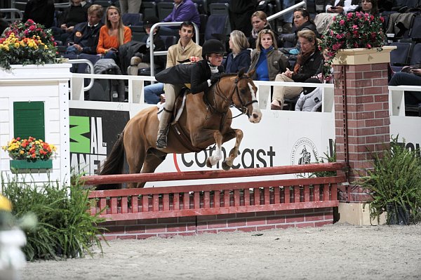 WIHS3-10-31-10-9354-FlyerMiles-AshleyHartman-DDeRosaPhoto.jpg