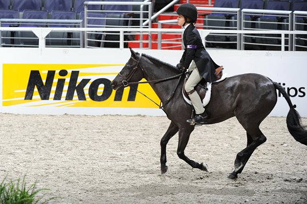 WIHS3-10-31-10-9373-Blackberry-McKaylaLangmeier-DDeRosaPhoto.jpg