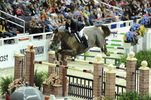 MclainWard-Sapphire-WIHS3-10-30-10-DSC_8729-DDeRosaPhoto.jpg