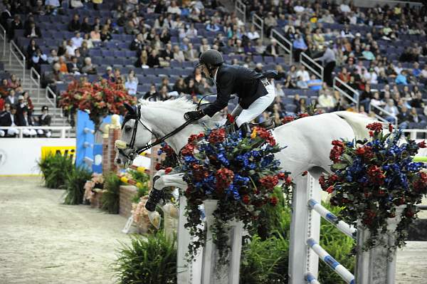 WIHS-10-24-10-PresCup-DSC_1247-VicomteD-MarioDeslauriers-DDeRosaPhoto.jpg