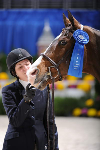 WIHS2-10-27-10-0961-SarahWard-Onassis-DDeRosaPhoto.jpg