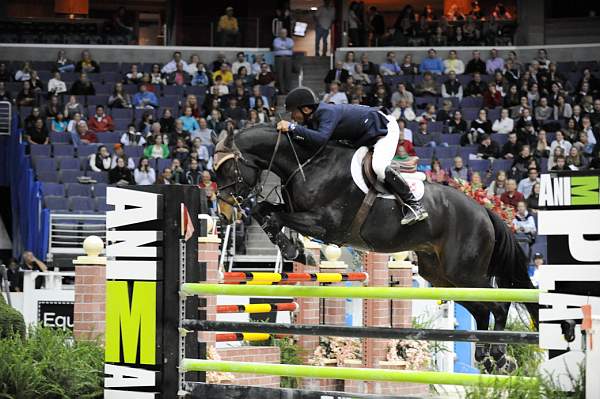 WIHS-10-24-10-PresCup-DSC_1461-Alaska-ToddMinikus-DDeRosaPhoto.jpg