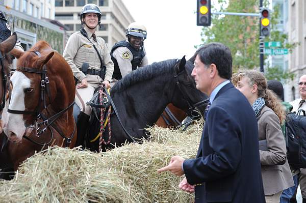 WIHS2-10-27-10-BreakfastMtdPolice-0532-DDeRosaPhoto.jpg