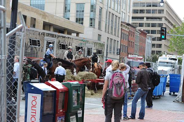 WIHS2-10-27-10-BreakfastMtdPolice-0616-DDeRosaPhoto.jpg