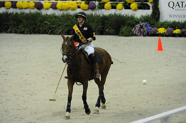 WIHS2-10-27-10-MilitaryPolo-2106-DDeRosaPhoto.jpg