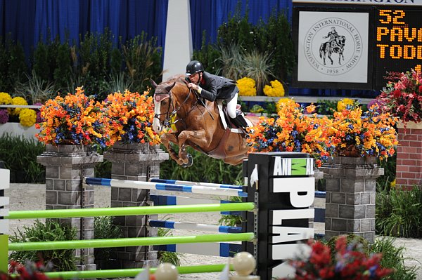 Animal_Planet-WIHS2-10-30-10-8756-DDeRosaPhoto.jpg