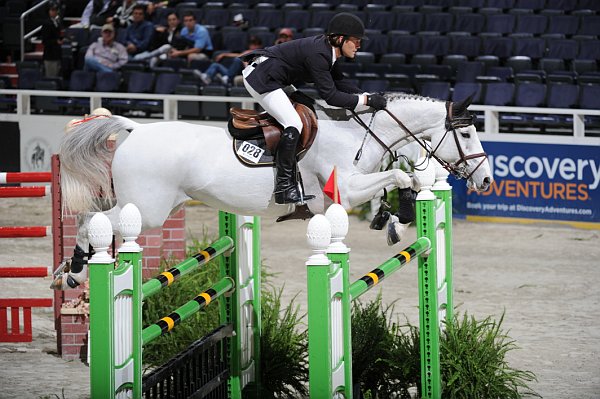 Discovery-WIHS2-10-28-10-3867-DDeRosaPhoto.jpg