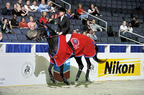 WIHS2-10-27-10-Cl189-WIHSAdCh-2071-KickTheClouds-RebeccaSmith-DDeRosaPhoto.jpg