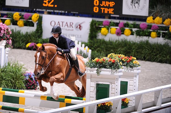 WIHS2-10-30-10-Cl182-WIHSEqJpr-8062-AbigailMcArdle-Aztec-DDeRosaPhoto.jpg