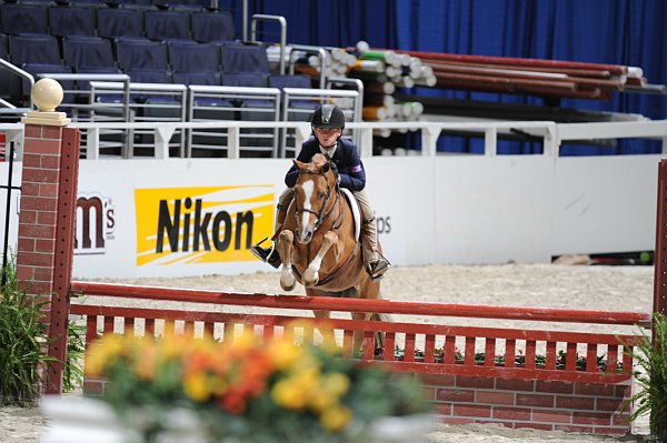 WIHS2-10-30-10-WIHSPnyEqFinals-7467-ParkWright-Blondie-DDeRosaPhoto.jpg