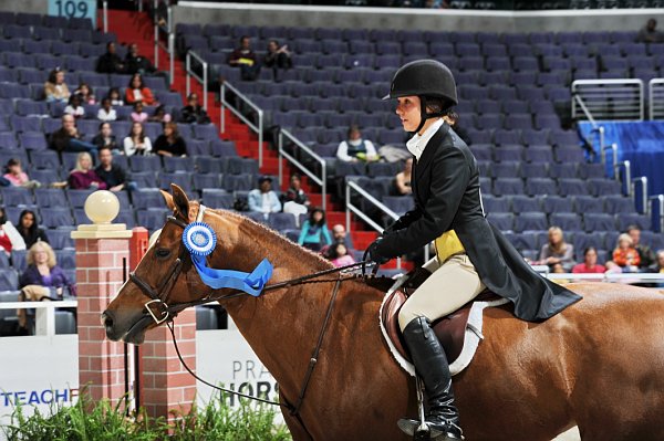 WIHS3-10-31-10-Cl191-RegHtrFinalsHrs-0389-Valente-MeganMcGovern-DDeRosaPhoto.jpg