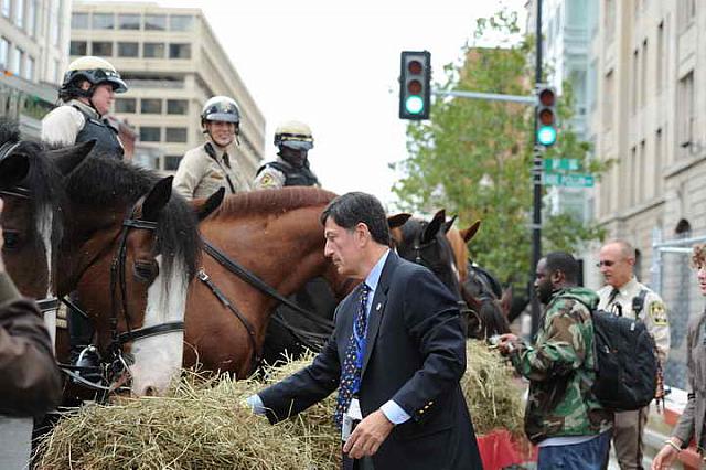 Breakfast-WIHS2-10-27-10-MtdPolice-0553-DDeRosaPhoto.JPG