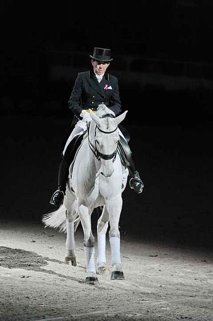 Dressage-WIHS2-10-29-10-6509-PamGoodrich-Lamborghini-DDeRosaPhoto.JPG