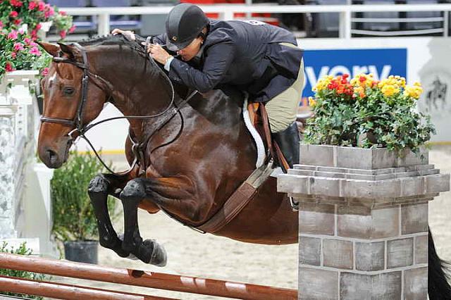 Hunters-WIHS1-10-26-10-Cl52-A-O-Htr35-U-8796-DoTell-BridgetHallman-DDeRosaPhoto.JPG