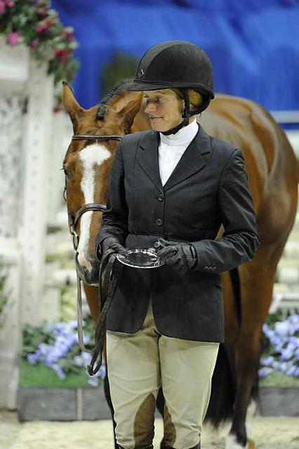 Presentations-WIHS1-10-26-10-Cl22-1stYrGrHtr-8195-Taken-KelleyFarmer-DDeRosaPhoto.JPG