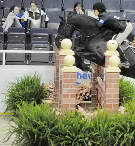 DanielleCooper-WIHS-10-22-09-DSC_5025-Amalfi-SmJrHtr16-17-DDeRosaPhoto.JPG