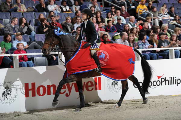 LillieKeenan-WIHS2-10-30-10-Cl182-WIHSEqFinals-8504-Uno-DDeRosaPhoto.JPG