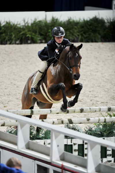 WIHS4-10-31-10-Cl124-LgPnyHtr-0097-ForTheLaughter-VictoriaColvin-DDeRosaPhoto.JPG
