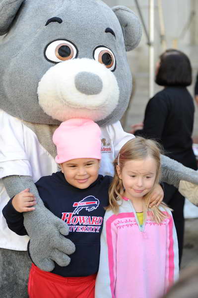 KidsDay-WIHS2-10-30-10-7343-KidsDay-DDeRosaPhoto.JPG