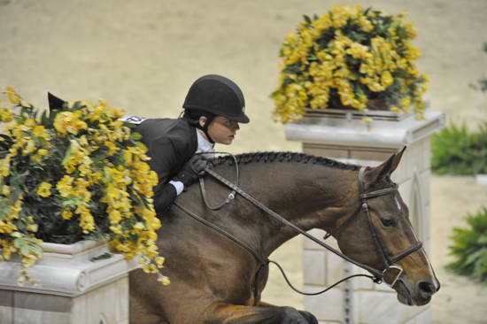 MaryClaireMedeiros-Olivia-WIHS6-10-30-11-Cl191-WIHSRgHtrHrsFinals-7295-DDeRosaPhoto.JPG