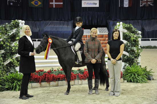 SarahBoston-Blackberry-WIHS6-10-30-11-Cl193-RgPnyHtrFinals-2605-DDeRosaPhoto.JPG