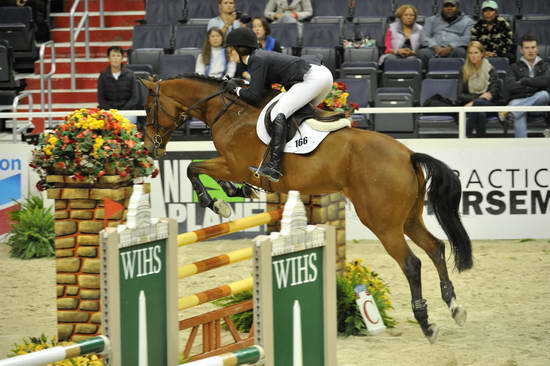 KaleyPratt-Shane-WIHS-10-26-11-Cl189-AdAmJprCH-1840-DDeRosaPhoto.JPG