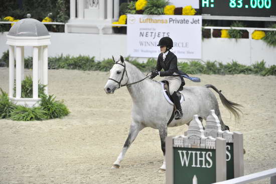 MollyCole-Newport-WIHS6-10-30-11-Cl191-WIHSRgHtrHrsFinals-7340-DDeRosaPhoto.JPG