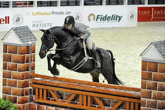 WIHS1-10-25-11-Cl62-AOHtrO35-DSC_7551-Ebony-HollyBossert-DDeRosaPhoto.JPG