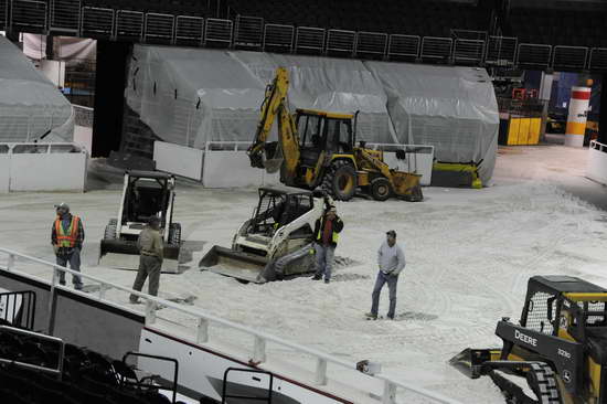 WIHS-10-23-11-DSC_5828-Setup-DDeRosaPhoto.JPG