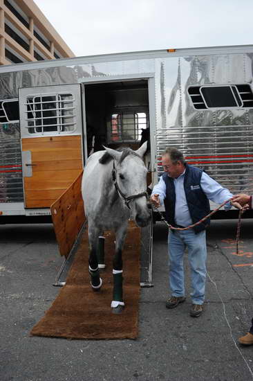 WIHS1-10-24-11-DSC_6004-DDeRosaPhoto.JPG