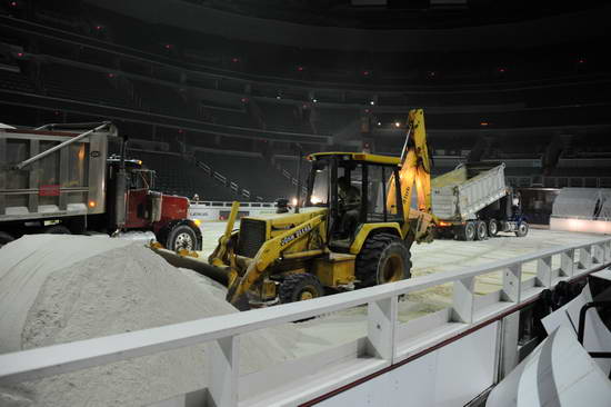 WIHS-10-23-11-DSC 5844-Setup-DDeRosaPhoto