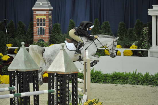 WIHS-10-27-11-Cl211-Gambler-5470-GuitarHero-HelenGoddard-DDeRosaPhoto.JPG