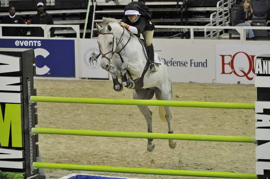 WIHS-10-27-11-Cl211-Gambler-5484-GuitarHero-HelenGoddard-DDeRosaPhoto.JPG