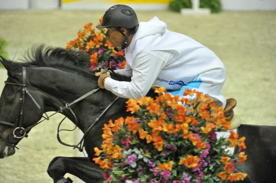 WIHS-10-27-11-Cl211-Gambler-5721-Annie66-MarkLeone-DDeRosaPhoto.JPG