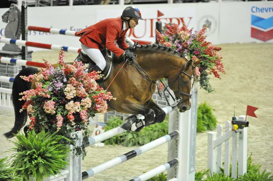 WIHS5-10-29-11-PresCup-1497-Royce-LubovKochetova-DDeRosaPhoto