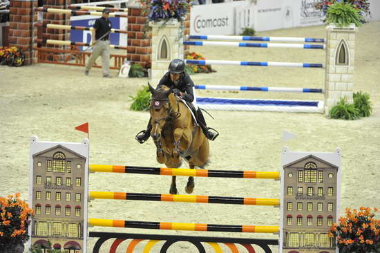 WIHS5-10-29-11-PresCup-1661-Teirra-LauraKraut-DDeRosaPhoto