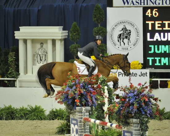 WIHS5-10-29-11-PresCup-1666-Teirra-LauraKraut-DDeRosaPhoto